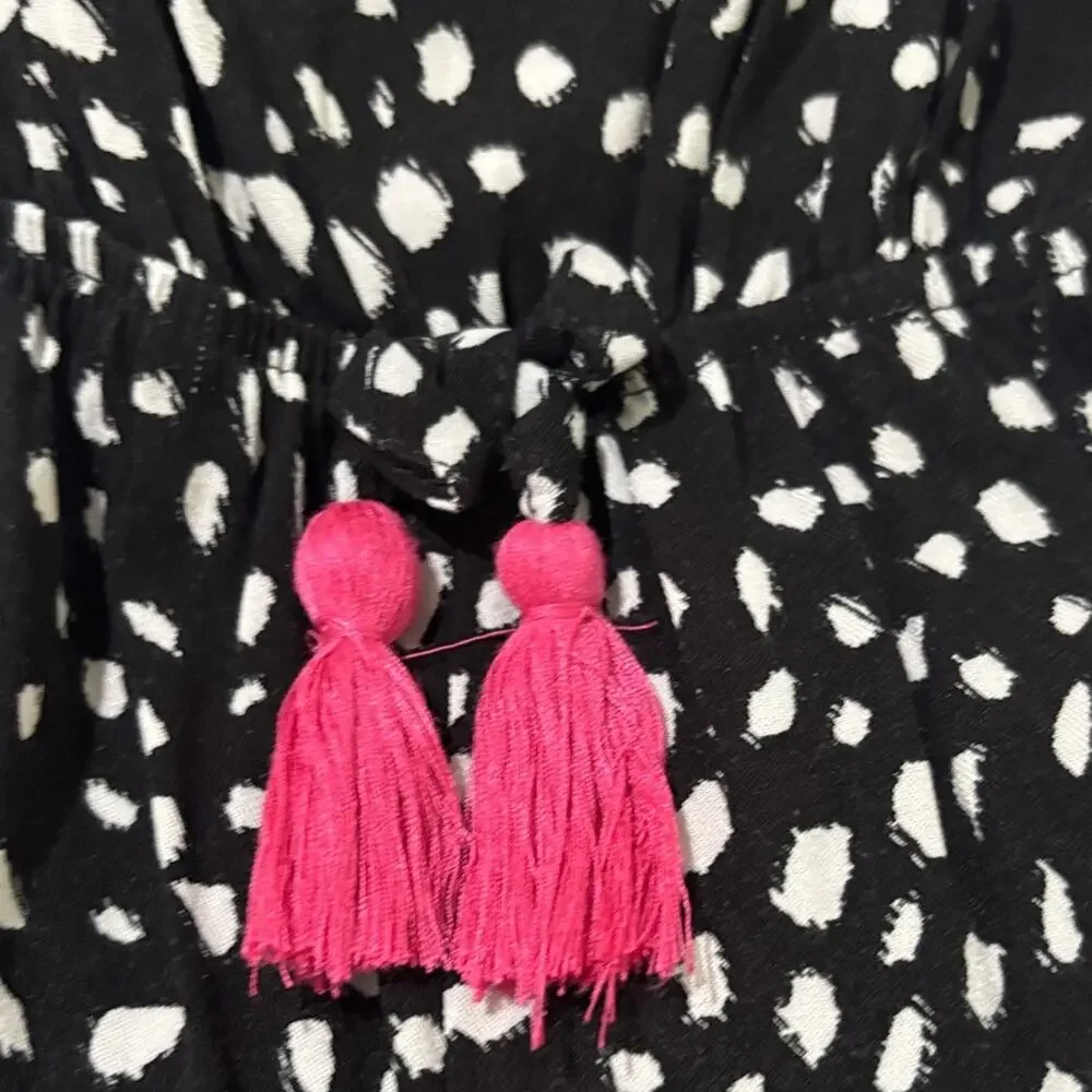 Vince Camuto 6x Stylish Black White Kids Romper hot pink waist bow accent nwot
